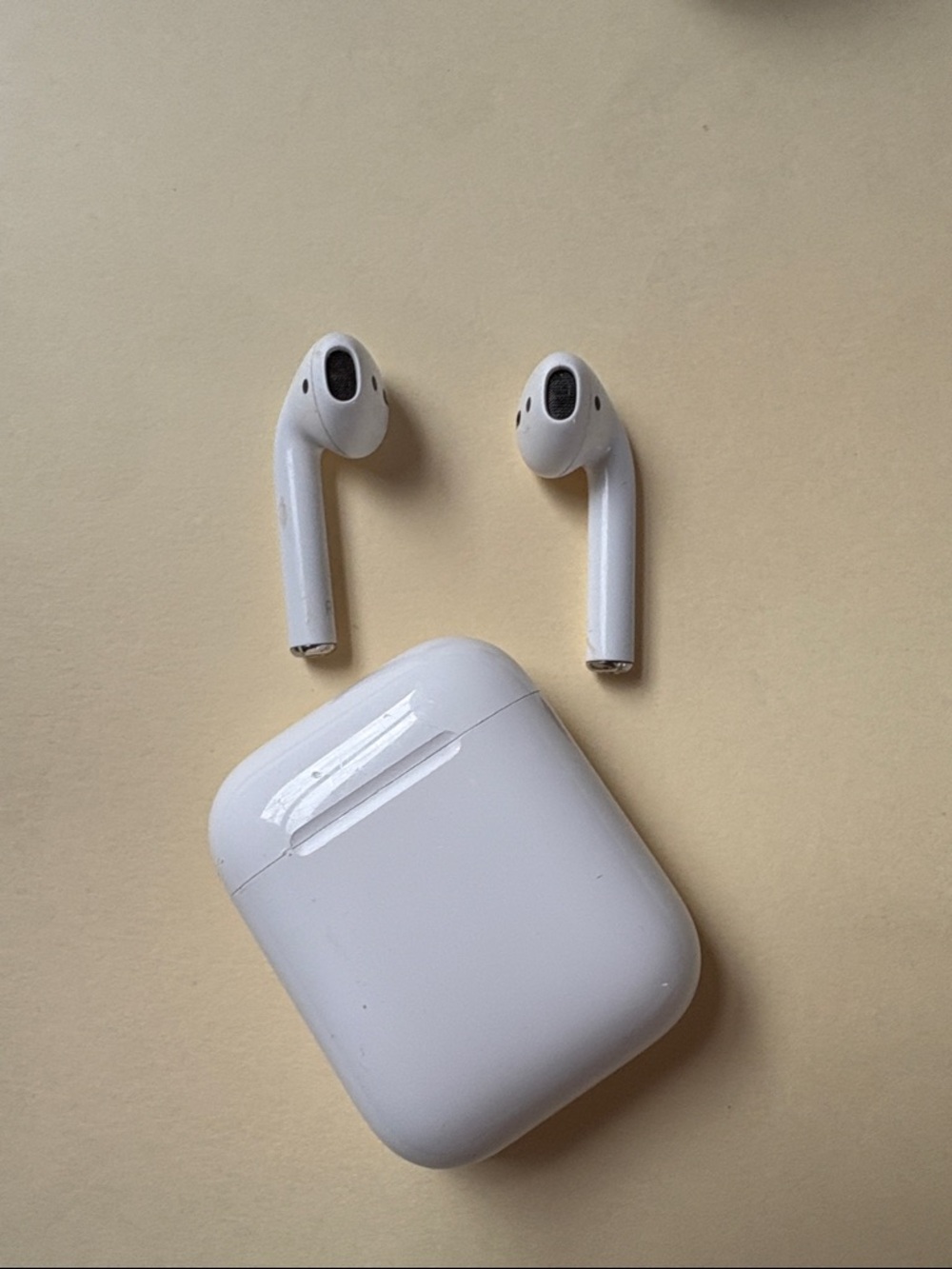 2nd Generation Wireless True Bluetooth Earbuds with Charging Case - White